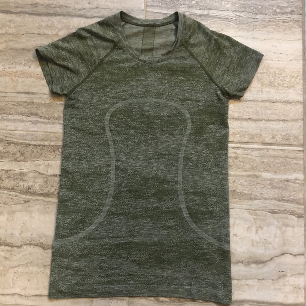 Lululemon Swiftly Speed Short Sleeve Everglades Field Green Size 8